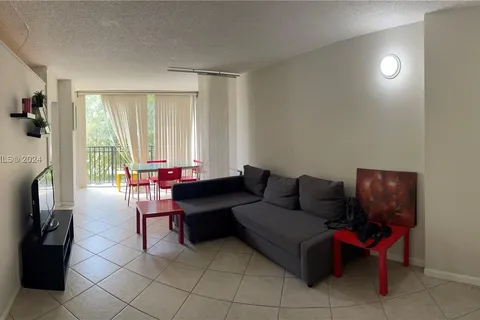 16919 N Bay Rd # 414, Sunny Isles Beach FL 33160