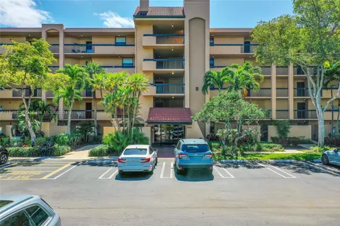 500 Egret Circle # 8205, Delray Beach FL 33444