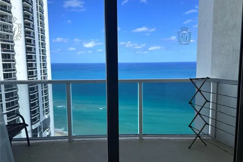 18001 Collins Ave # 2908, Sunny Isles Beach FL 33160