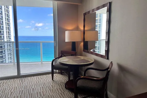 18001 Collins Ave # 2908, Sunny Isles Beach FL 33160