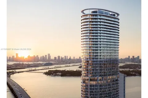 500 Alton # 1806, Miami Beach FL 33139