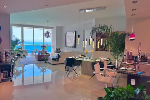 16001 Collins Ave # 2203, Sunny Isles Beach FL 33160