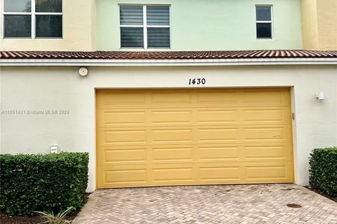 1430 NW 48th Dr, Boca Raton FL 33431