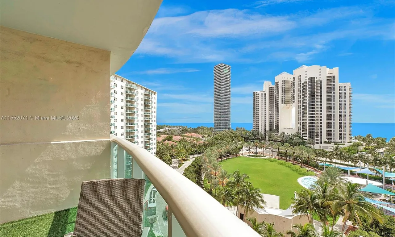 19370 Collins Ave # 1001, Sunny Isles Beach FL 33160