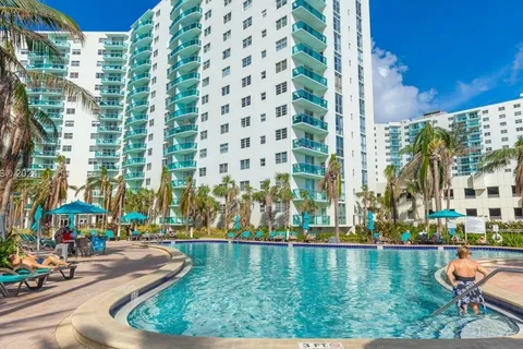 3901 S Ocean Dr # 1H, Hollywood FL 33019