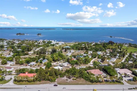 13070 Us Highway 1, Sebastian FL 32958