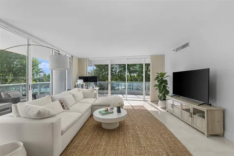 2127 Brickell Ave # 505, Miami FL 33129