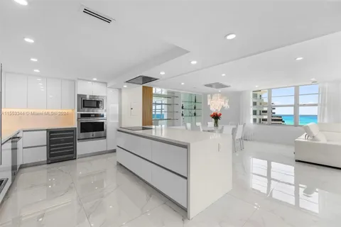 5151 Collins Ave # 1527, Miami Beach FL 33140