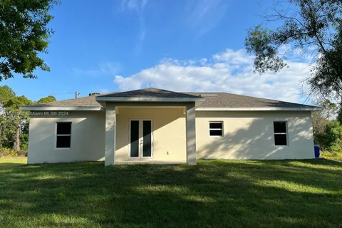 1024 E Bagget St, Lehigh Acres FL 33974