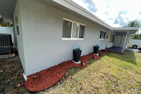 3760 SW 8 STREET, Fort Lauderdale FL 33312