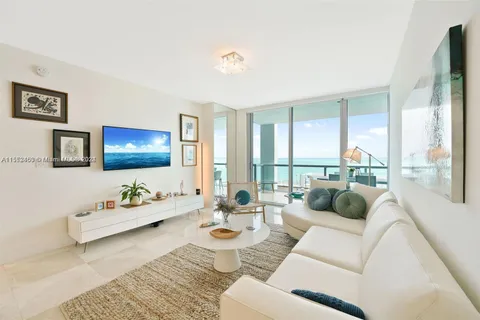 6799 Collins Ave # 804, Miami Beach FL 33141