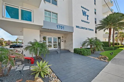 1701 S Ocean Dr # 202, Hollywood FL 33019