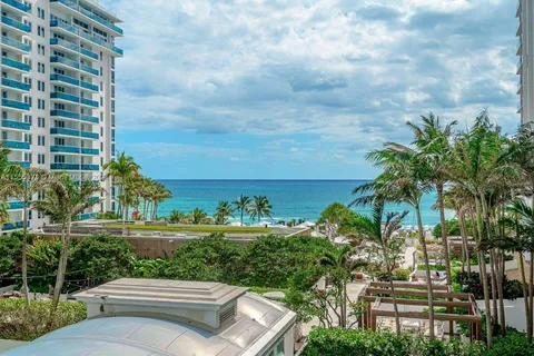 2301 Collins Ave # 624, Miami Beach FL 33139