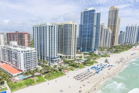 17275 Collins Ave # 603, Sunny Isles Beach FL 33160