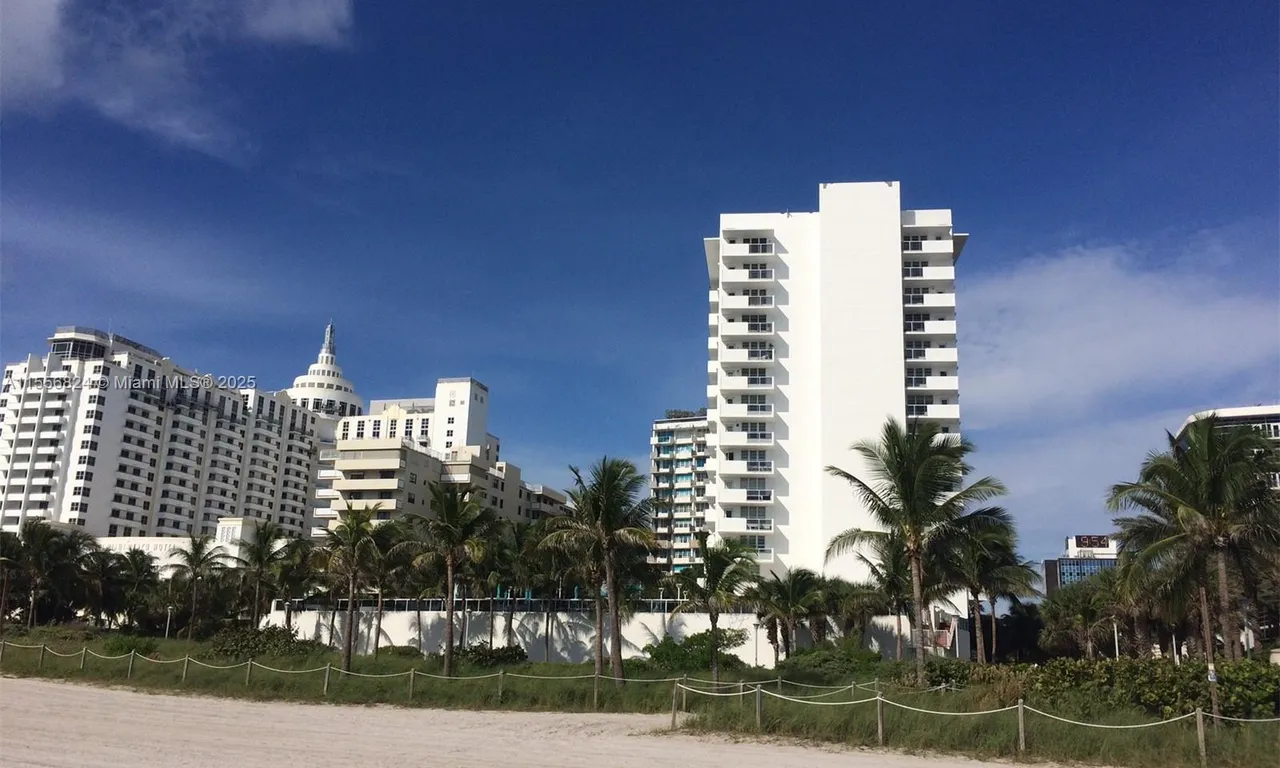 100 Lincoln Rd # 1126, Miami Beach FL 33139