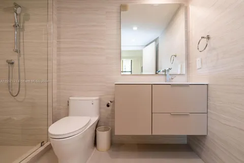 9801 Collins Ave, Bal Harbour FL 33154