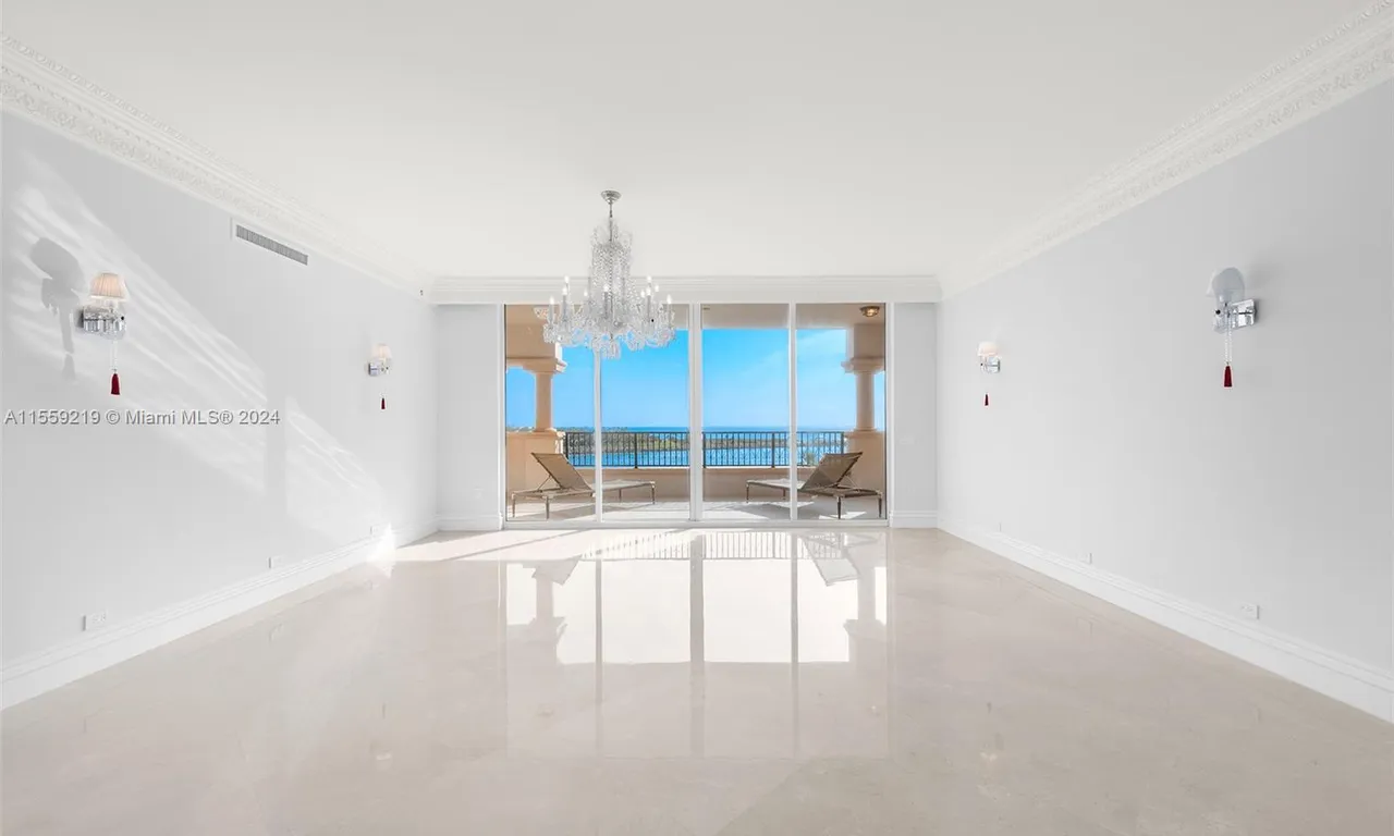 7154 Fisher Island Dr # 7154, Miami Beach FL 33109