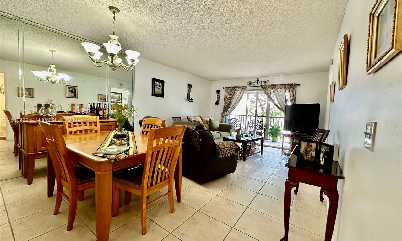 750 SW 138th Ave # 205F, Pembroke Pines FL 33027