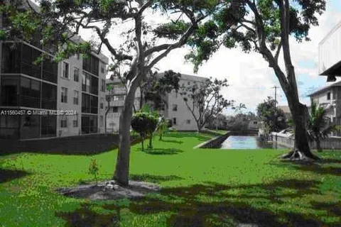 106 Royal Park Dr # 3D, Oakland Park FL 33309