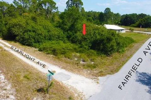 217 Starlight Ave, Lake Placid FL 33852