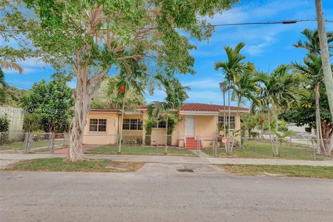 1121 SW 36th Ave, Miami FL 33135