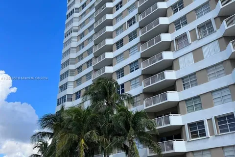 1965 S Ocean Dr # 16P, Hallandale Beach FL 33009