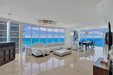 17555 Collins Ave # 1608, Sunny Isles Beach FL 33160