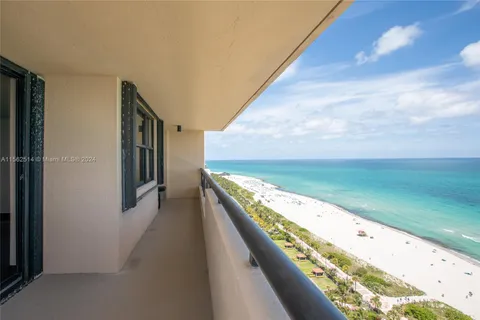 2555 Collins Ave # 2411, Miami Beach FL 33140