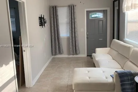 2475 NE 136th Ter, North Miami Beach FL 33181