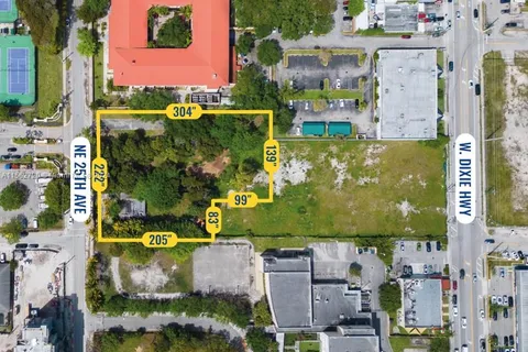 18831 NE 25th Ave, Miami FL 33180