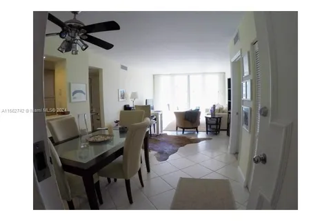 5600 Collins Ave # 16W, Miami Beach FL 33140