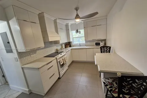 1100 Atlantic Shores Blvd # 405, Hallandale Beach FL 33009