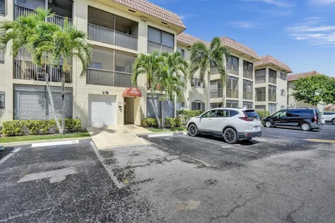 257 S Cypress Rd # 410, Pompano Beach FL 33060