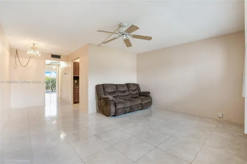 101 SW 132nd Way # 310J, Pembroke Pines FL 33027