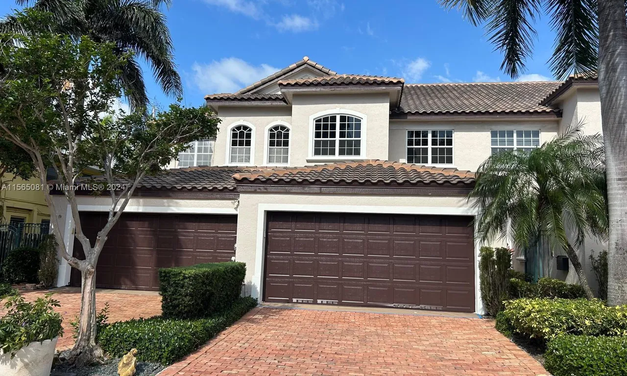 87 Hendricks Isle, Fort Lauderdale FL 33301