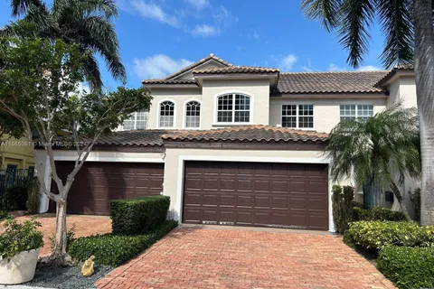 87 Hendricks Isle, Fort Lauderdale FL 33301