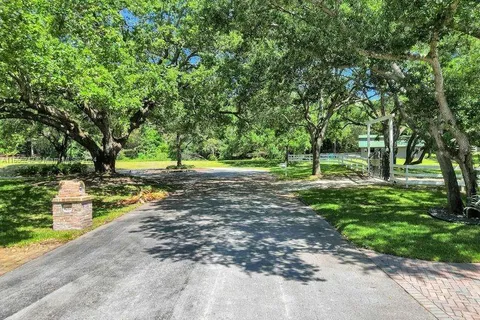 Vacant E Ridgeview Dr, Davie FL 33330