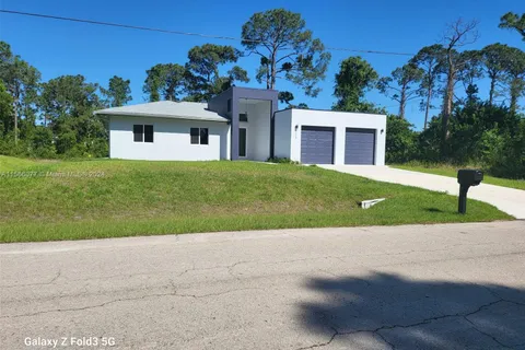 523 Frank Jewett Ave, Other City - In The State Of Florida FL 33974