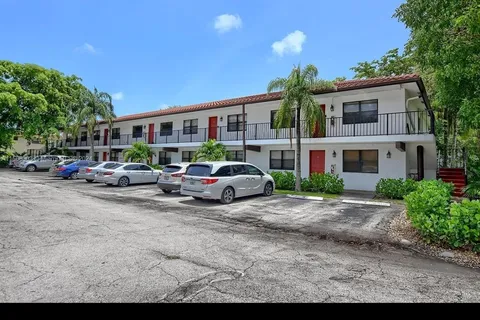 1501 NW 13th St # 15, Boca Raton FL 33486