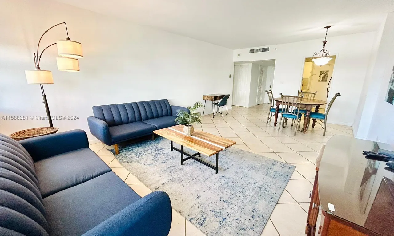 100 Lincoln Rd # 441, Miami Beach FL 33139