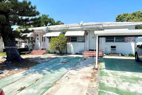 475 E 12th St, Hialeah FL 33010