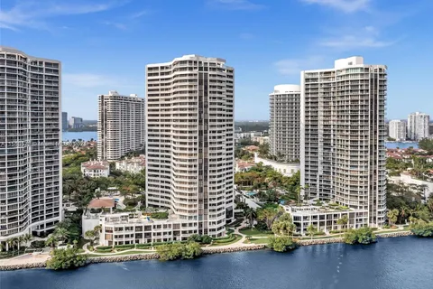 3000 Island Blvd # 1103, Aventura FL 33160