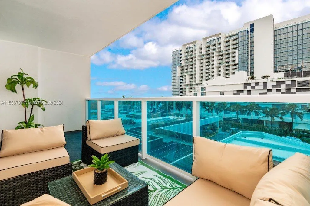 2301 Collins Ave # 401, Miami Beach FL 33139