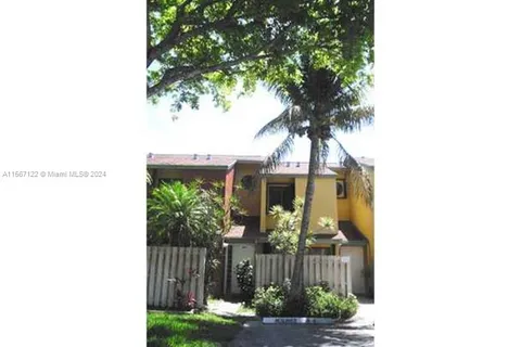 206 City View Dr # 206, Fort Lauderdale FL 33311