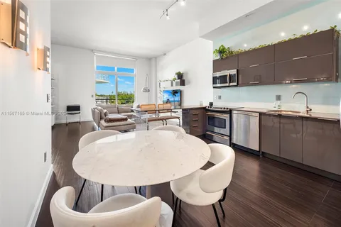 2001 Meridian Ave # 517, Miami Beach FL 33139