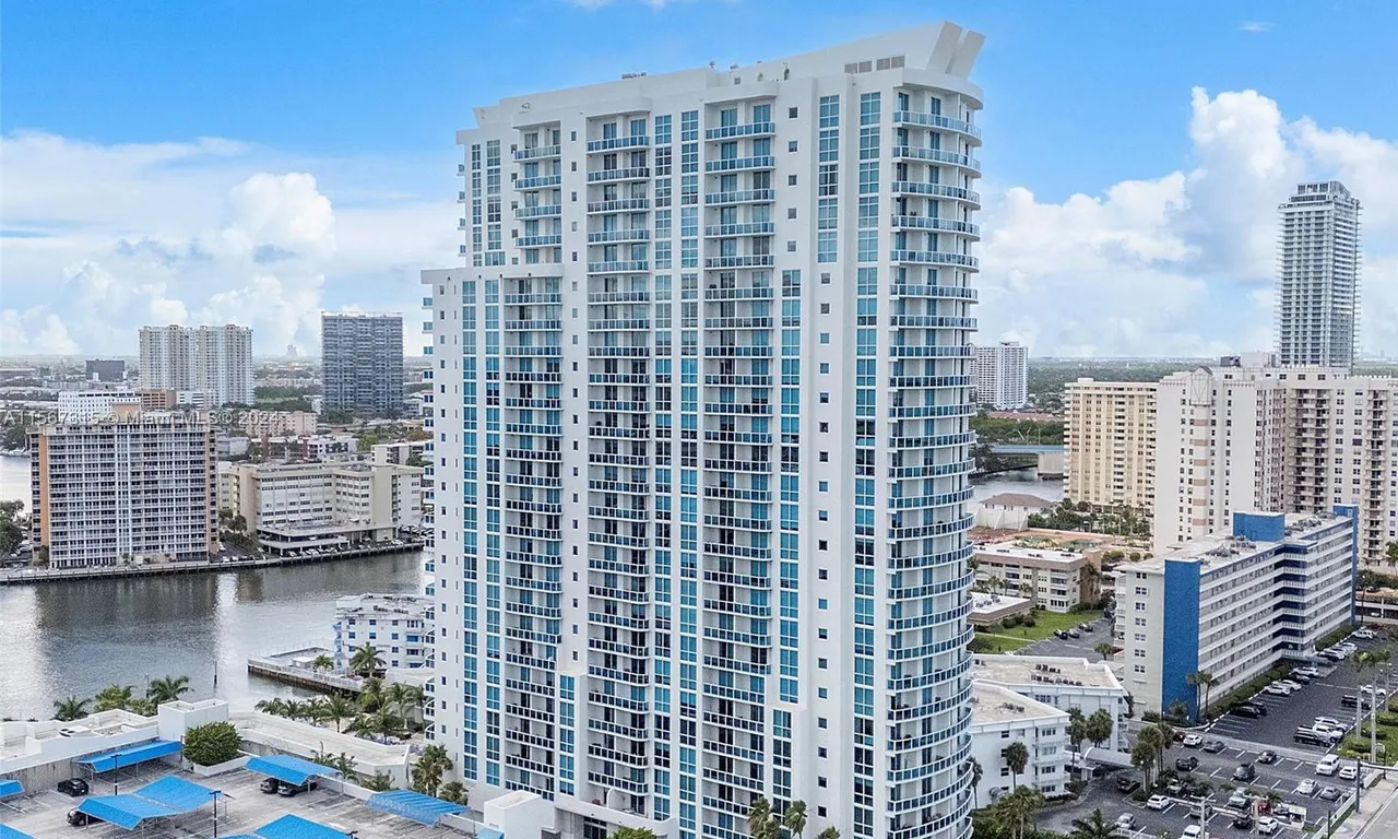 1945 S Ocean Drive # 1903, Hallandale Beach FL 33009