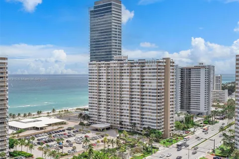 1945 S Ocean Drive # 1903, Hallandale Beach FL 33009