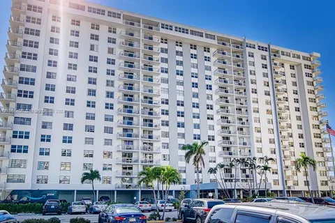 1849 S Ocean Dr # 1602, Hallandale Beach FL 33009