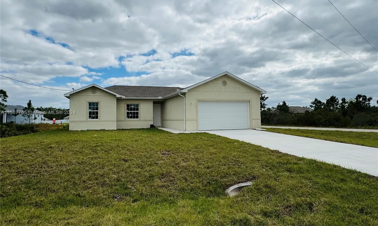 1926 ZOMBAR CT, Lehigh Acres FL 33972