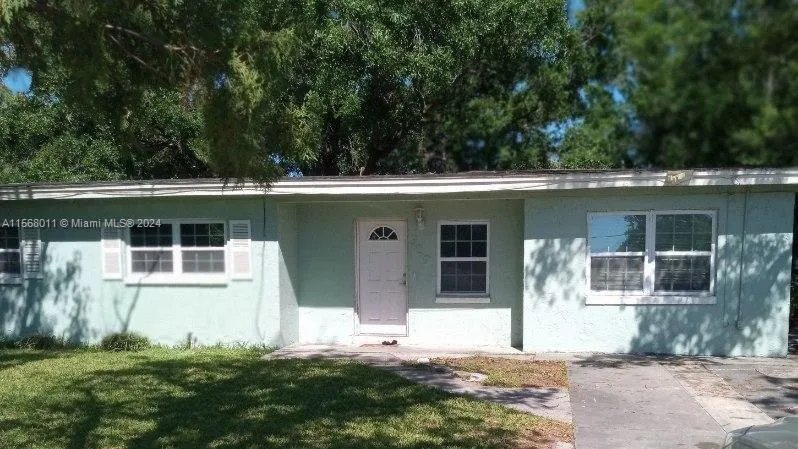 309 Ronnie Circle, Orlando FL 32811